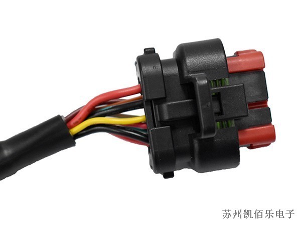 智能農(nóng)機(jī)線束